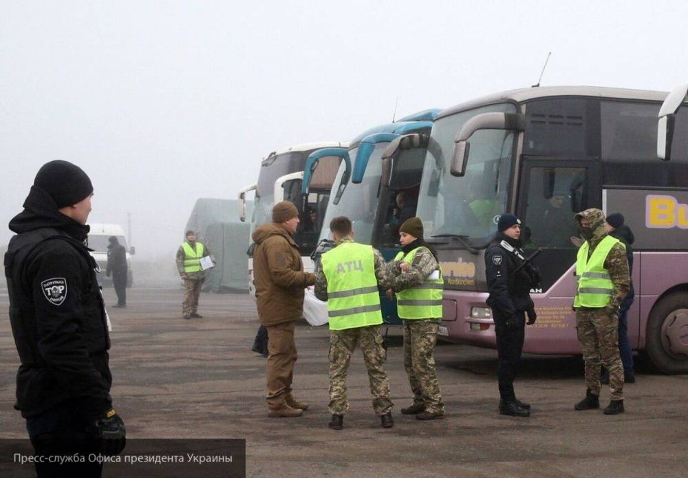 Обмен заключенными между Киевом и ДНР не сможет "затмить" постоянные обстрелы ВСУ