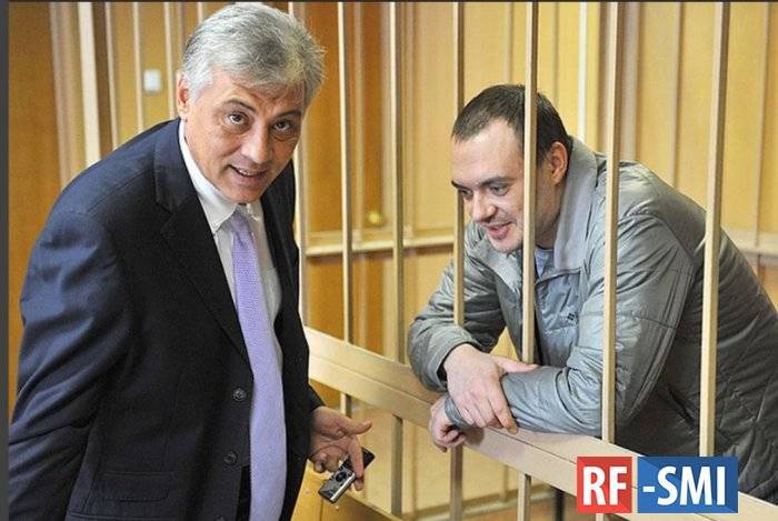 Источник: в Москве задержали адвоката экс-министра Абызова