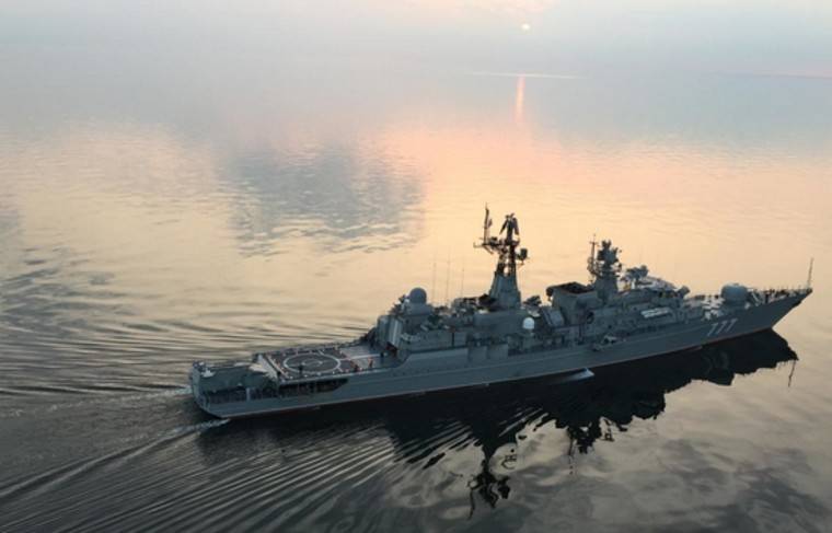 Морякам и некоторым военнослужащим разрешили пересекать границу РФ