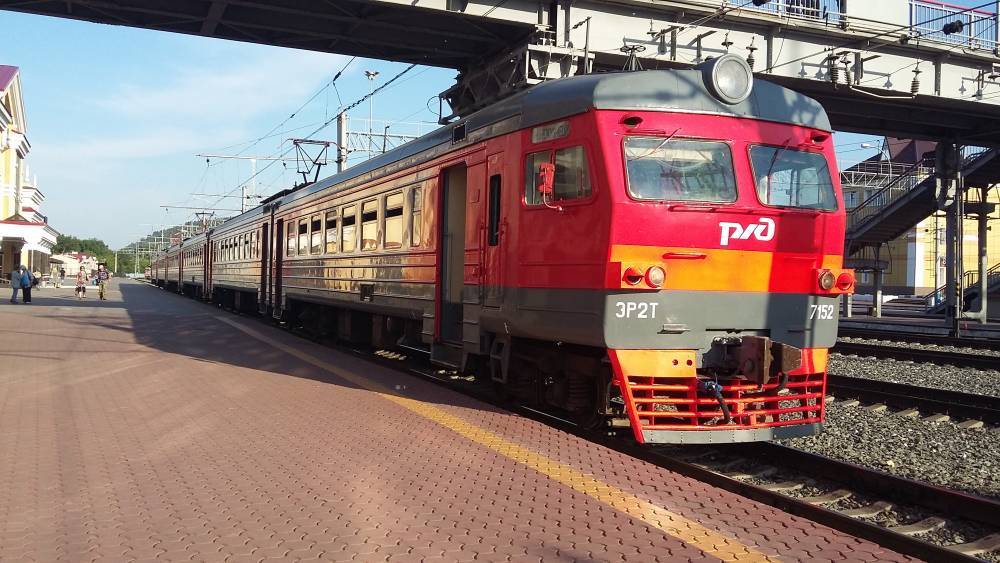 В Кузбассе на два месяца изменится расписание пригородного поезда