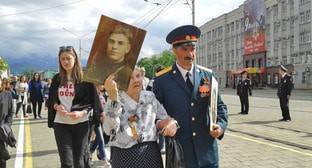 Организаторы "Бессмертного полка" во Владикавказе и Волгограде поддержали новый формат акции