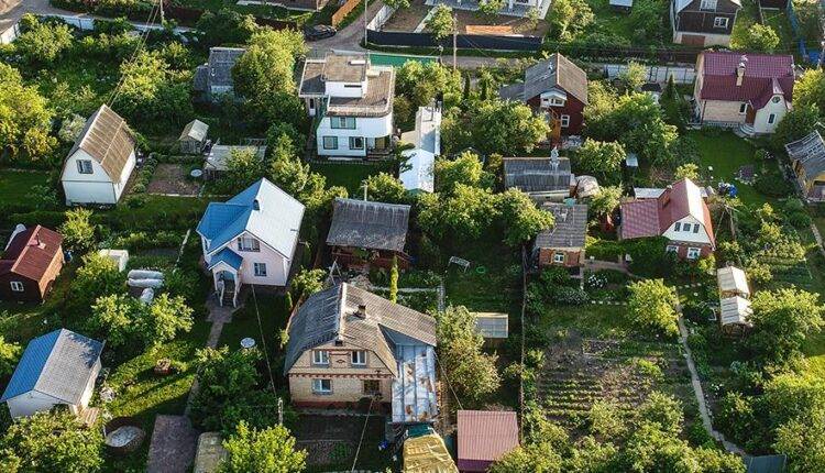 В России увеличился спрос на строительство деревянных домов