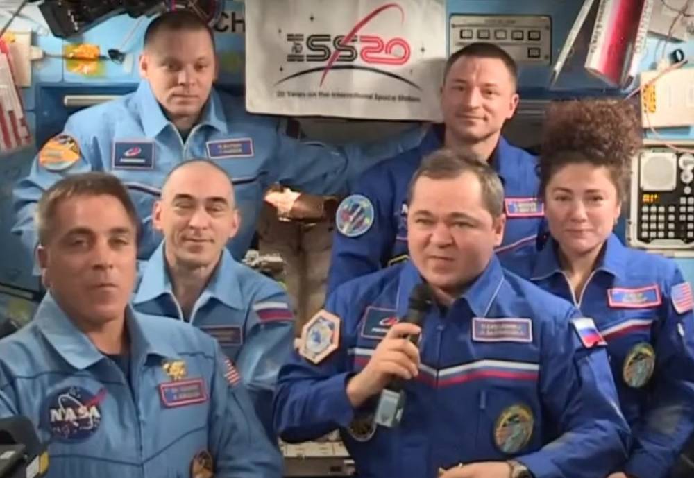 Корабль «Союз МС-15» с тремя членами экипажа МКС вернулся на Землю