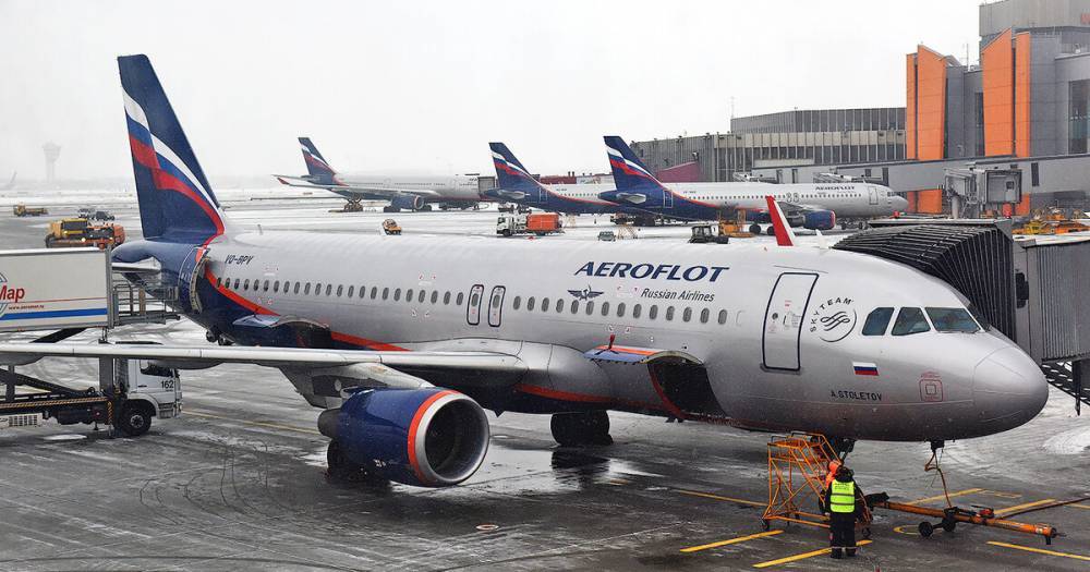 “Аэрофлот” приостановил продажу билетов на международные рейсы до августа