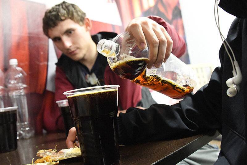 Запрет продажи алкоголя в барах в многоквартирных домах принят Госдумой уже во втором чтении