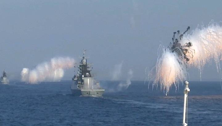 Российские фрегаты могут вооружить двумя десятками гиперзвуковых "Цирконов"