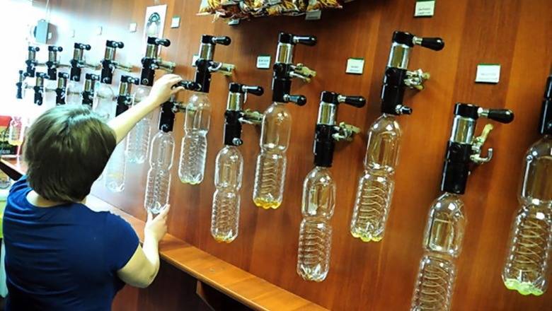 Госдума запретила продажу алкоголя в «наливайках» у дома
