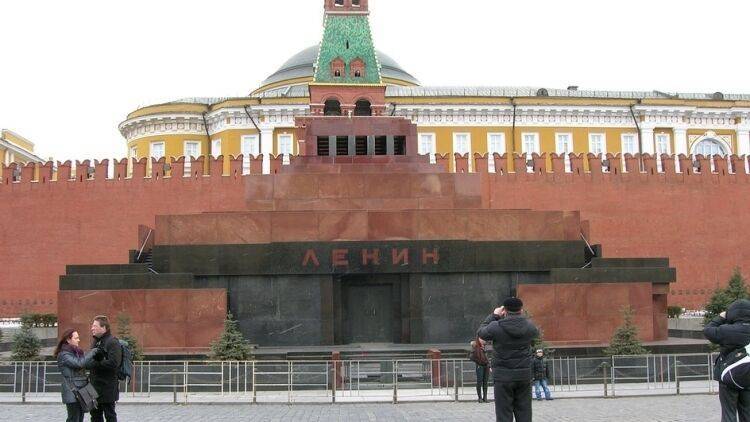 КПРФ не даст Ленину отпраздновать юбилей в изоляции