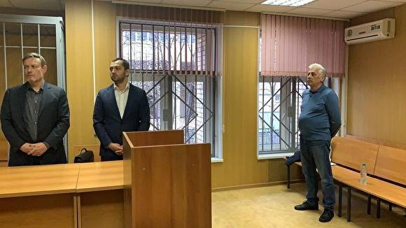 В Москве суд отправил под домашний арест адвоката Абызова и Магомедова