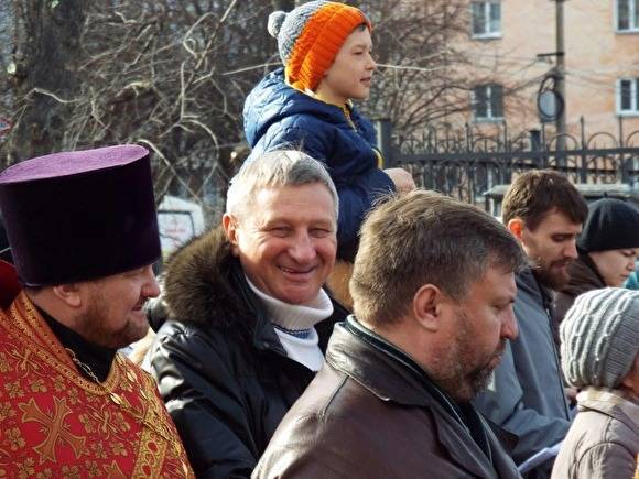 Курганский промышленник-депутат Сергей Муратов встал на учет после командировки в Москву