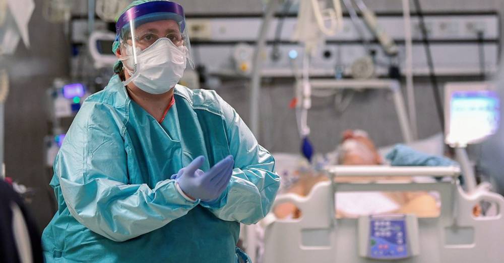 Госпитали принимают не лечить, а умирать: коронавирус сорвал с Запада маску гуманизма