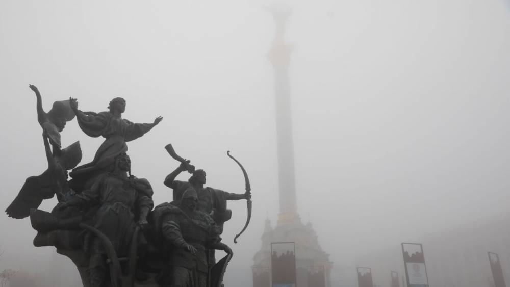 Киев накрыло ядовитым смогом после пыльной бури
