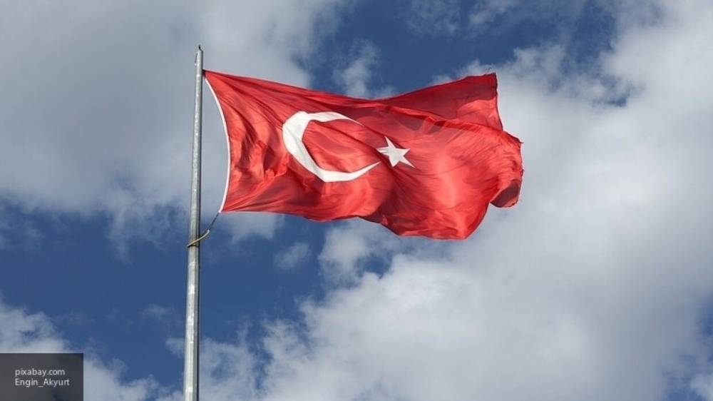 Турция пытается оправдать нарушение международных законов проведением учений