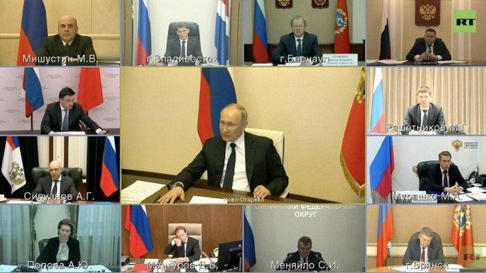 Владимир Путин: пик по коронавирусу еще не пройден
