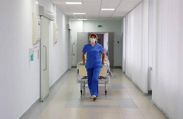 В Екатеринбурге сбежала больная коронавирусом санитарка