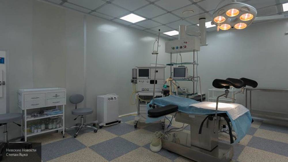 Семь врачей и медперсонал сбежали из закрытой на карантин больницы в Уфе