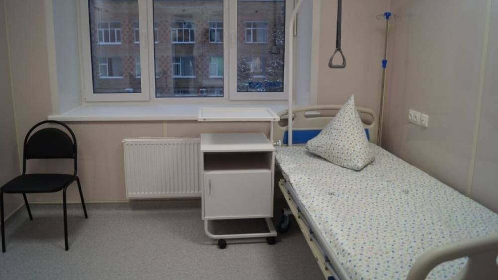 Семь медиков сбежали из закрытой на карантин больницы в Уфе