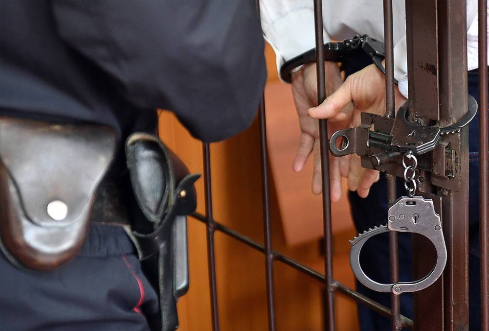 В Хакасии задержали замглавы республики за получение взятки