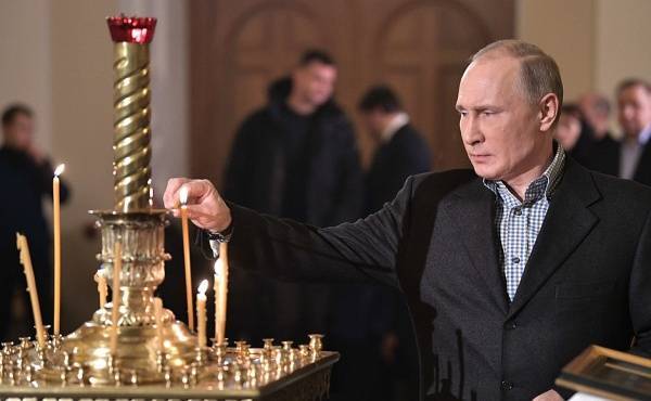 Путин не поедет на пасхальную службу в Храм Христа Спасителя