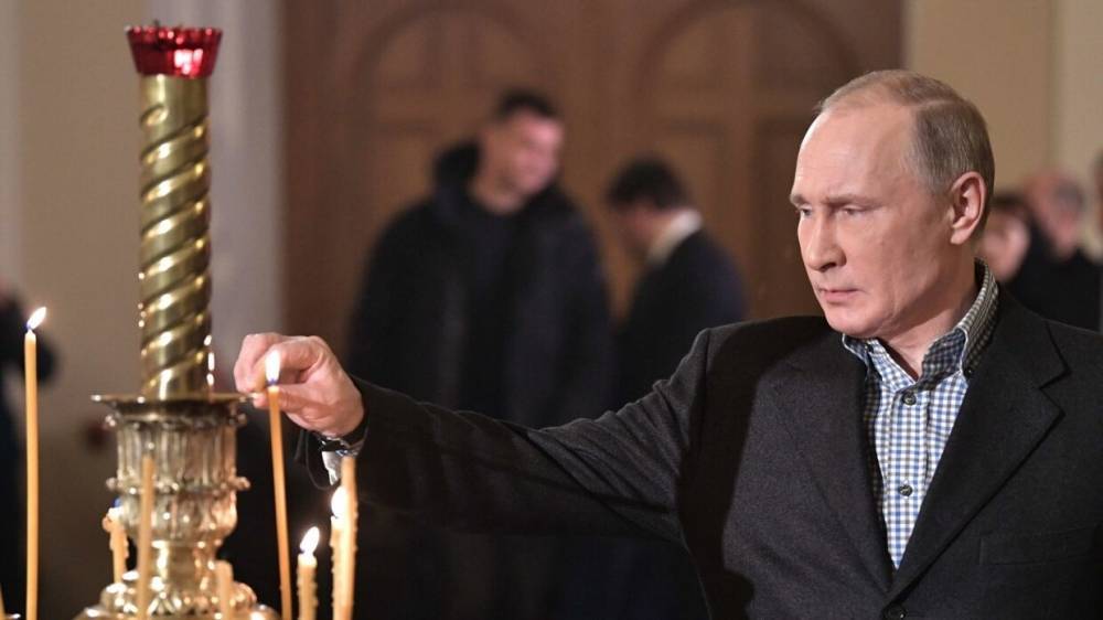В Кремле рассказали о планах Путина на Пасху