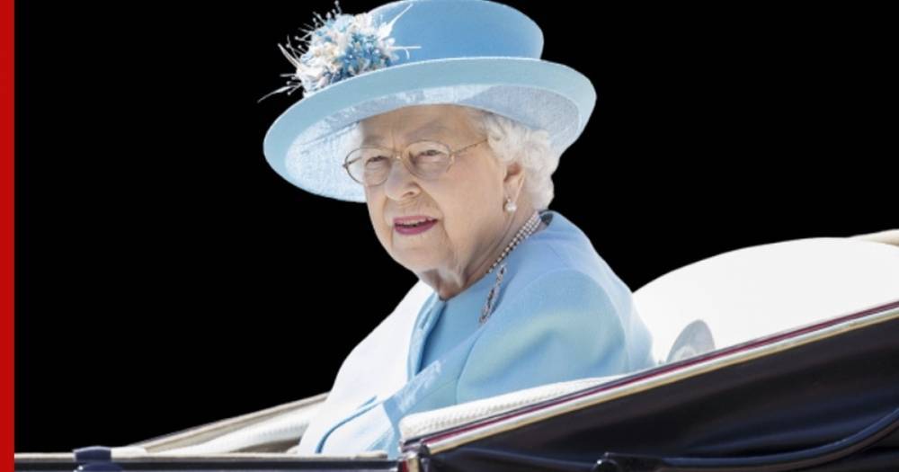 Елизавета II впервые попросила отменить салют в честь своего дня рождения