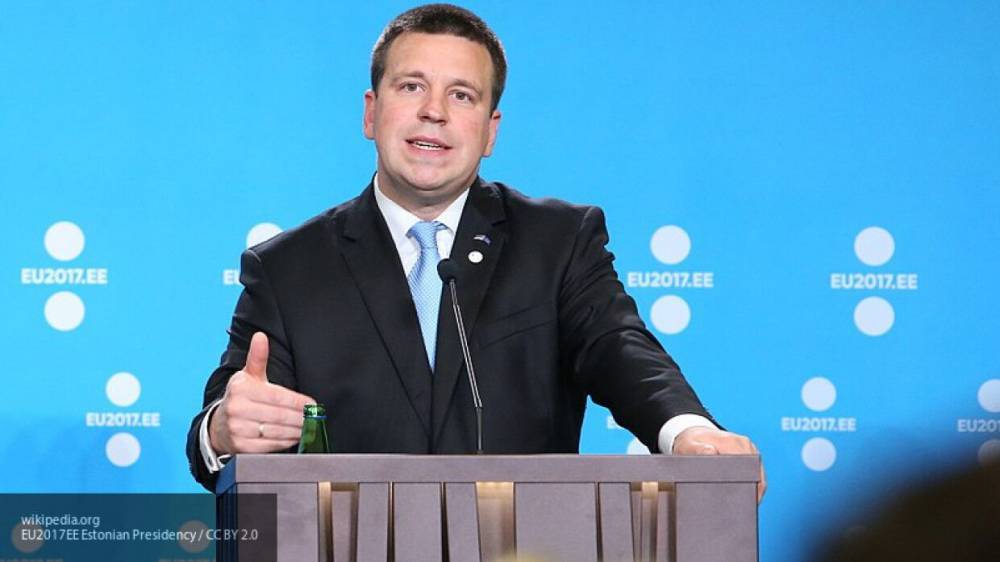 Эстонский премьер поздравил жителей страны с Пасхой на русском языке