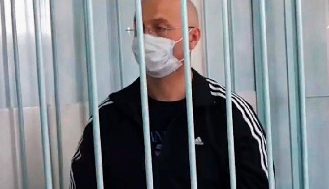 Министра Хакассии Сергея Новикова суд арестовал на два месяца