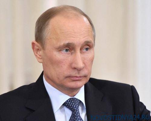 Путин приостановил депортацию иностранцев и лиц без гражданства