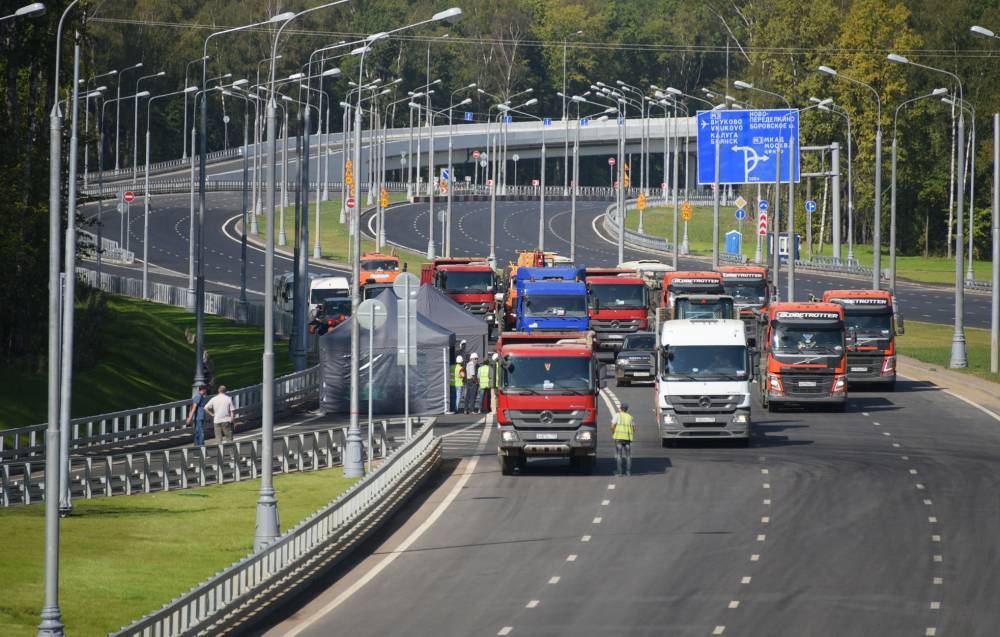 Движение по Калужскому шоссе восстановили после открытия больницы в ТиНАО