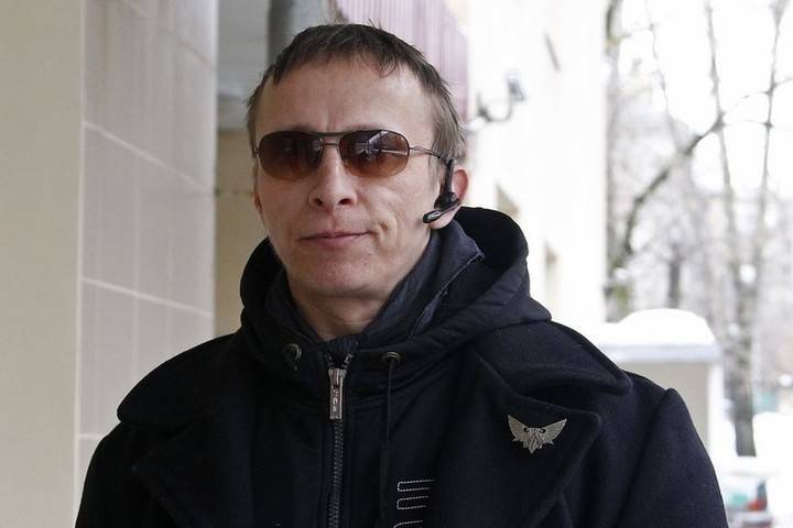 Baza: Охлобыстин напал на журналистку на тайной пасхальной службе в Москве