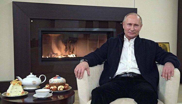 Путин обратился к россиянам в Пасху