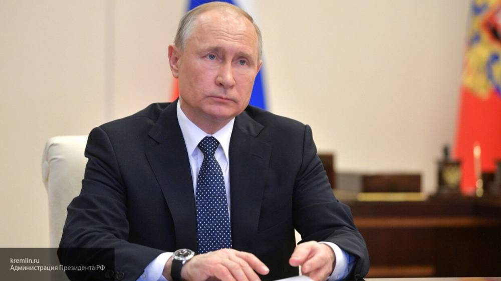 Путин: постсоветское пространство постепенно справляется с "фобиями прошлого"