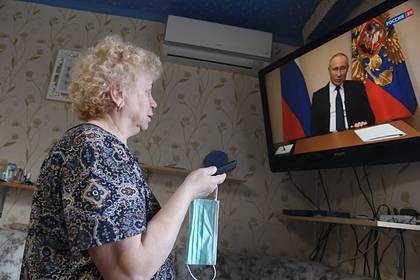 В США связали увеличение количества наличных у россиян с обращениями Путина