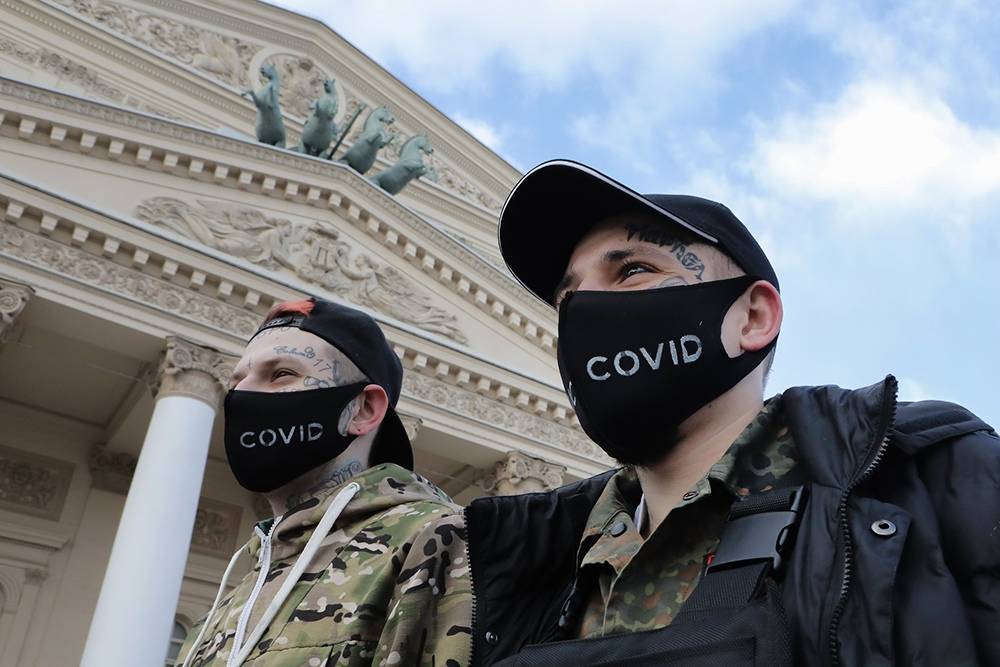 В России резко растёт число молодых среди инфицированных COVID-19