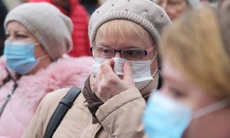 Российский вирусолог назвал сроки победы над коронавирусом в стране