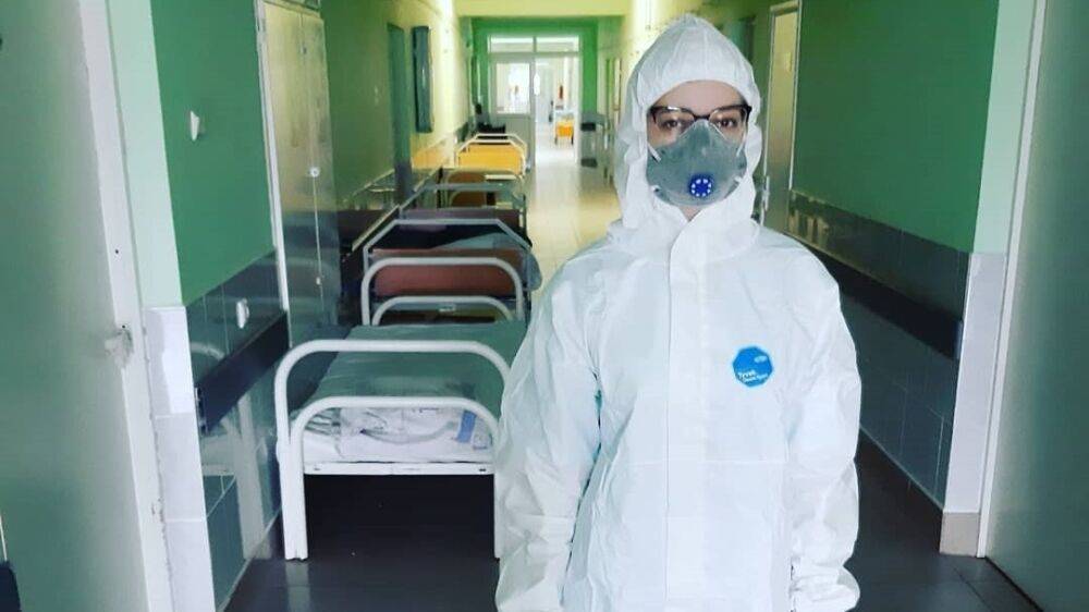 Врач-пульмонолог из Пскова рассказала о ежедневной борьбе с коронавирусом