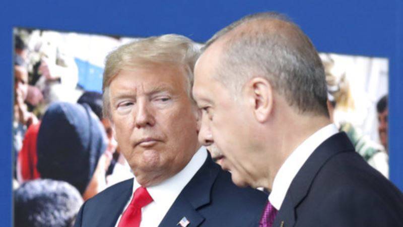 Трамп и Эрдоган договорились о сотрудничестве в борьбе с коронавирусом