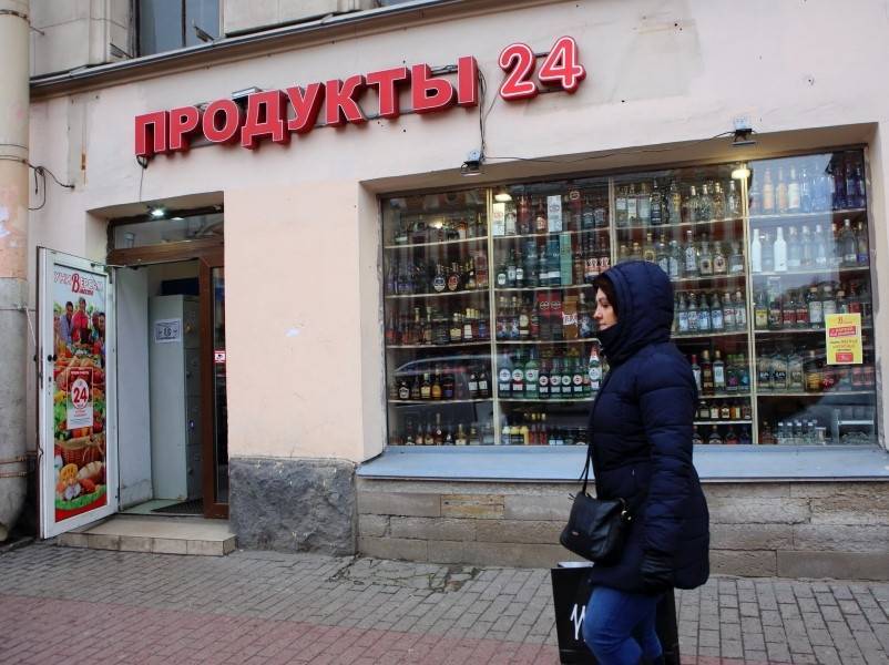 В Краснодарском крае по просьбе МВД запретили продажу алкоголя с 18:00 до 10:00