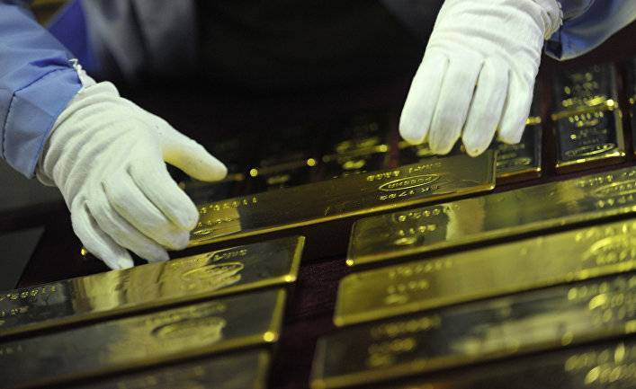 Хуаньцю шибао (Китай): почему Россия приостановила закупку золота?