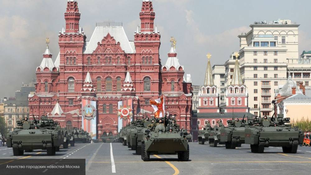 Конашенков опроверг сообщения о переносе парада Победы в Москве