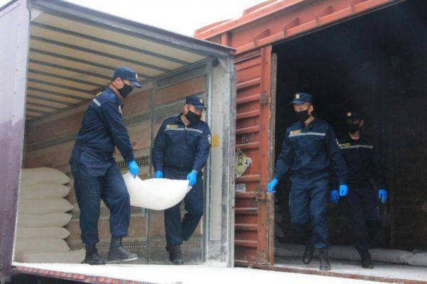 Узбекистан отправил гуманитарную помощь Киргизии