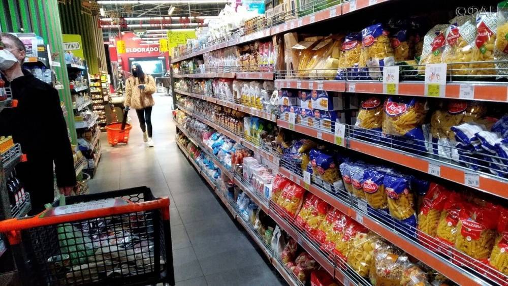 За три недели карантина цены в украинских магазинах стали выше российских