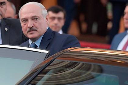 Лукашенко заявил об отсутствии желания вводить в стране режим ЧП