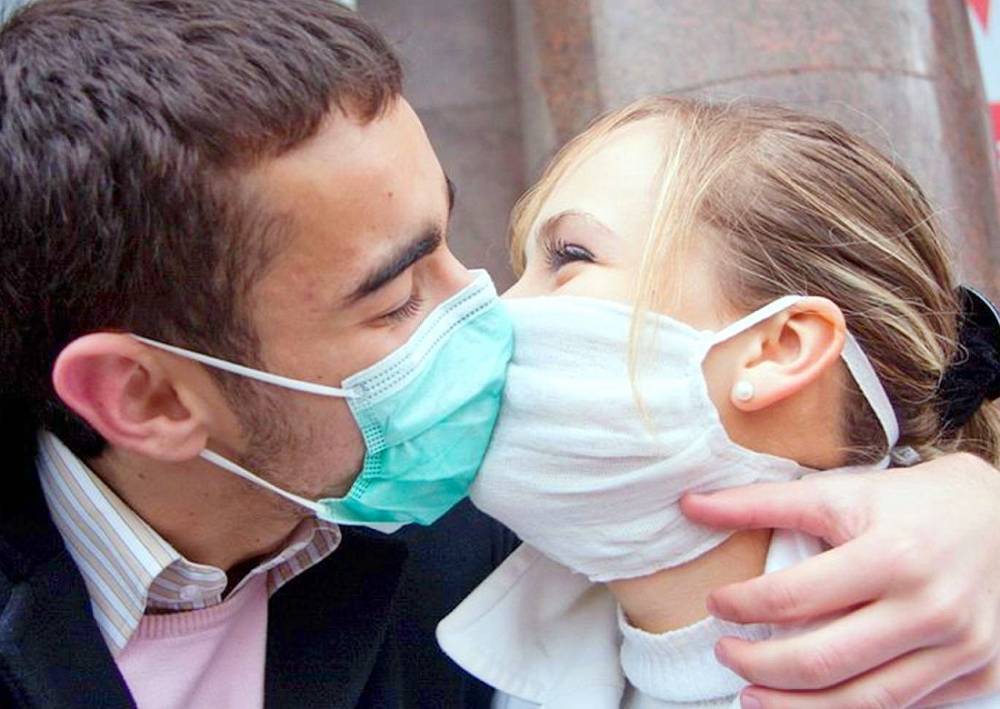 Европейские медики сочли самодельные маски бесполезными для защиты от COVID-19