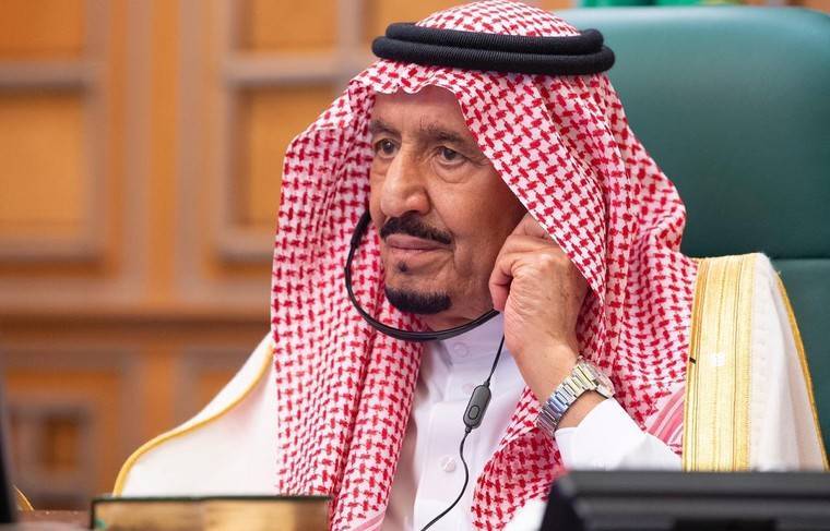 Саудовская Аравия призвала страны срочно собраться в рамках ОПЕК+