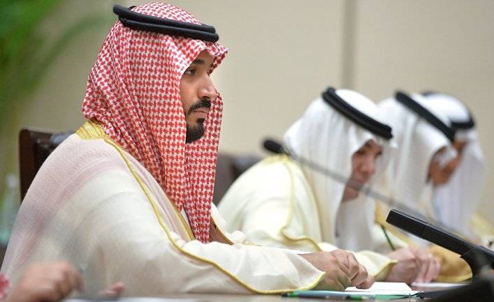 Al Arabiya (ОАЭ): Саудовская Аравия созывает экстренную встречу ОПЕК+