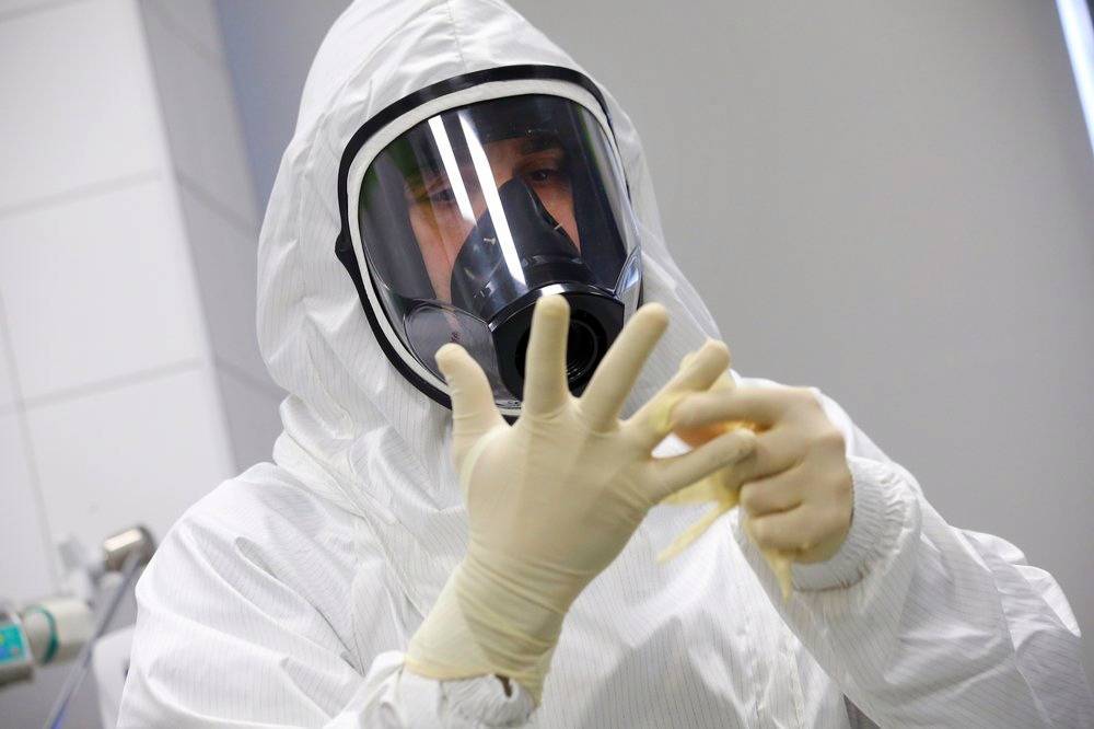 В России разработали "жидкие перчатки" для защиты от вирусов