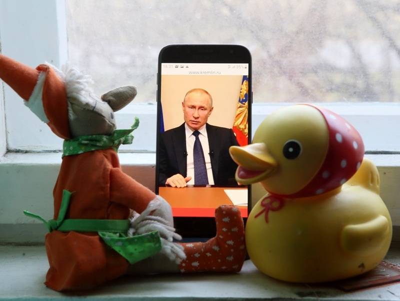 Гудков об обращении Путина: Паралич этой власти закончится только вместе с ней