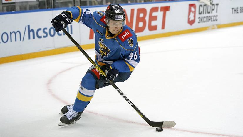 Хоккеист Алтыбармакян подписал контракт с клубом НХЛ «Чикаго»