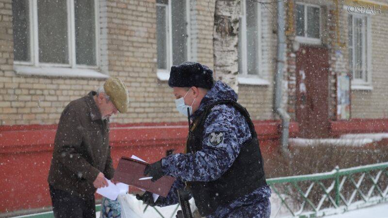 В Москве за сутки росгвардейцы проверили 1500 человек, нарушивших режим самоизоляции